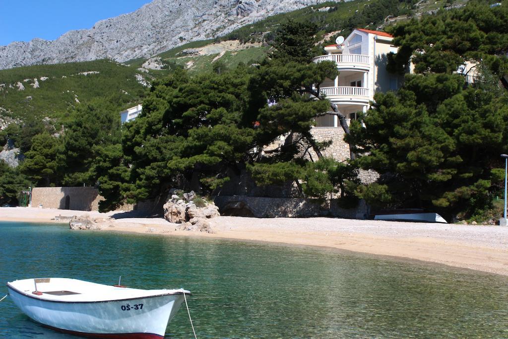More Medici Apartments Omis Bagian luar foto